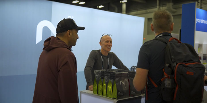 never-second-trade-show-booth-1