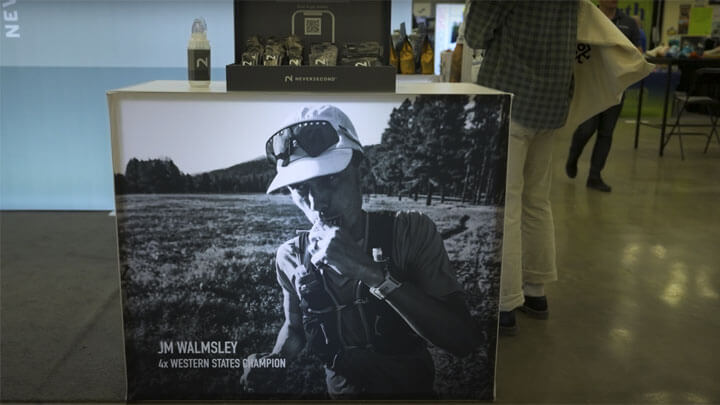 never-second-trade-show-booth-6