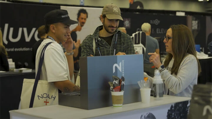 never-second-trade-show-booth-8