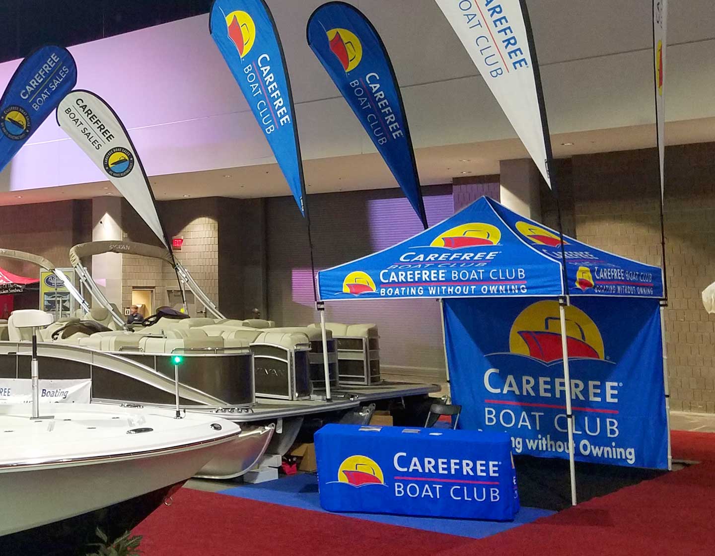 strike-10x10-carefree-boat-club-indoor-tent-boat-show-flags